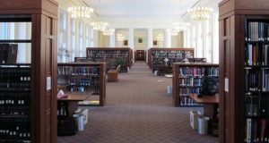 Biblioteca de Faculdade nos Estados Unidos